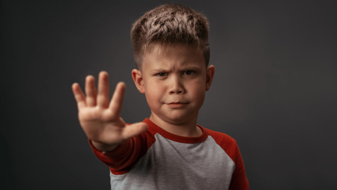 ne mu veli stoj na deteto